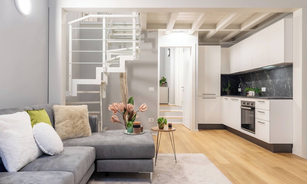 Porta Garibaldi Apartment | 2-bedroom quiet apartment in Brera, 2 mins from subway, AC, WiFi