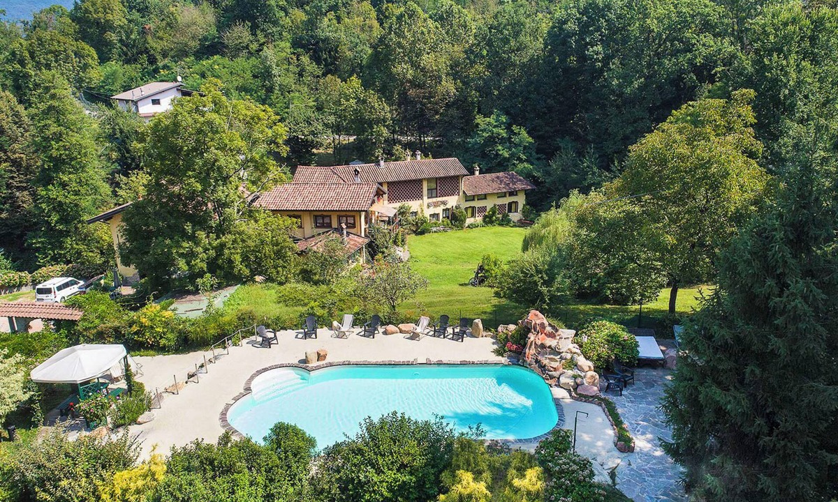 Rancio Valcuvia Apartment | 2-room gallery apartment in a former mill in an idyllic location