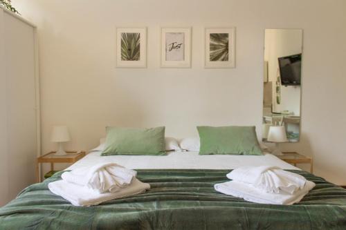 Ferrara Apartment | Al Zupgál by Appartamenti Ferrara