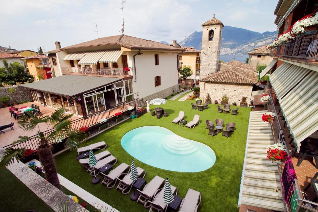 Assenza Hotel | Albergo Casa Este