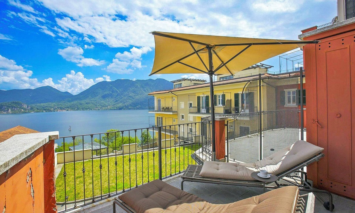 Ghiffa Apartment | Antiche Cure di Ghiffa D 42 by Lago Reisen