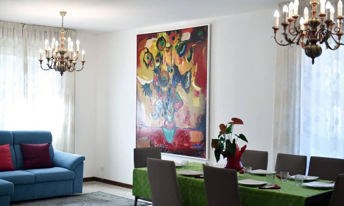 Abano Terme Apartment | Apartment 200 meters from pedestrian area, free WIFI, air conditioning.