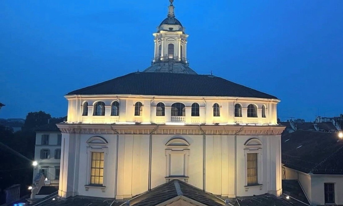 Roman Quarter House | Apartment in historic building with spectacular view of the sanctuary