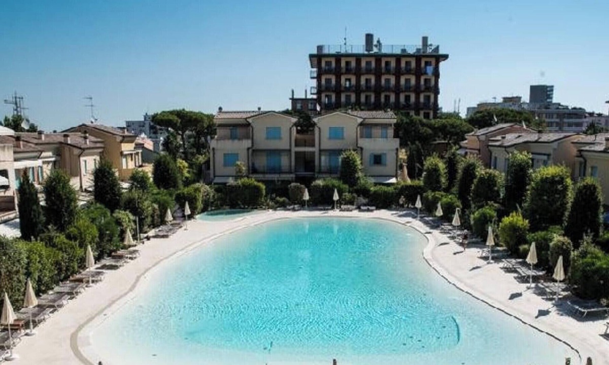 Faro Apartment | Apartment 'Residence Borgo Dei Fiori A06' with Shared Pool and Private Terrace