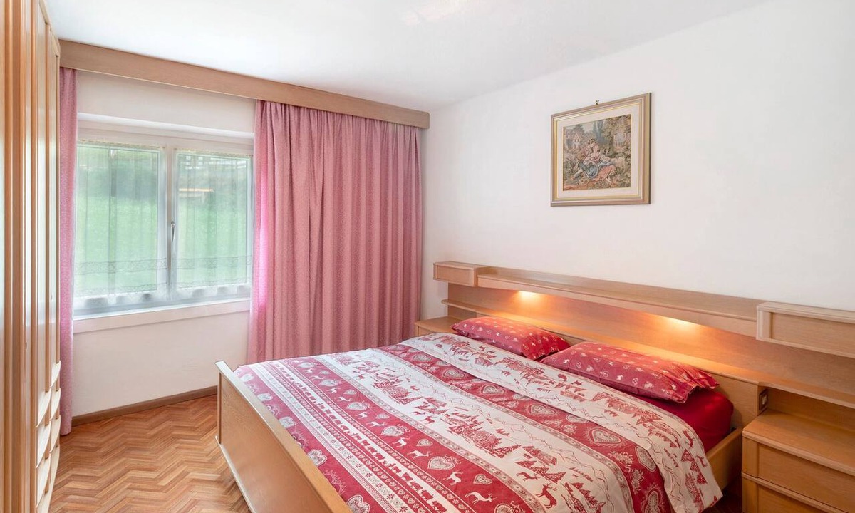 Vigo di Fassa Apartment | Apartment 'Roda De Vael' with Mountain View, Balcony and Wi-Fi
