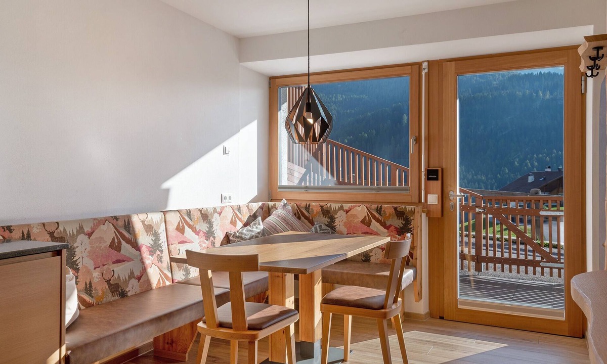 Selva di Val Gardena Apartment | Apartment 'Villa Solinda App Vivaldi' with Mountain View, Private Terrace and Wi-Fi