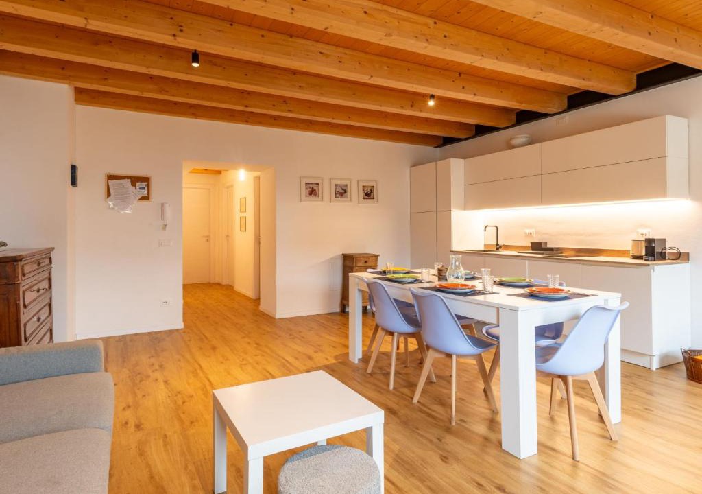 Assenza Apartment | Apartment Vista Lago Consolini-1 by Interhome