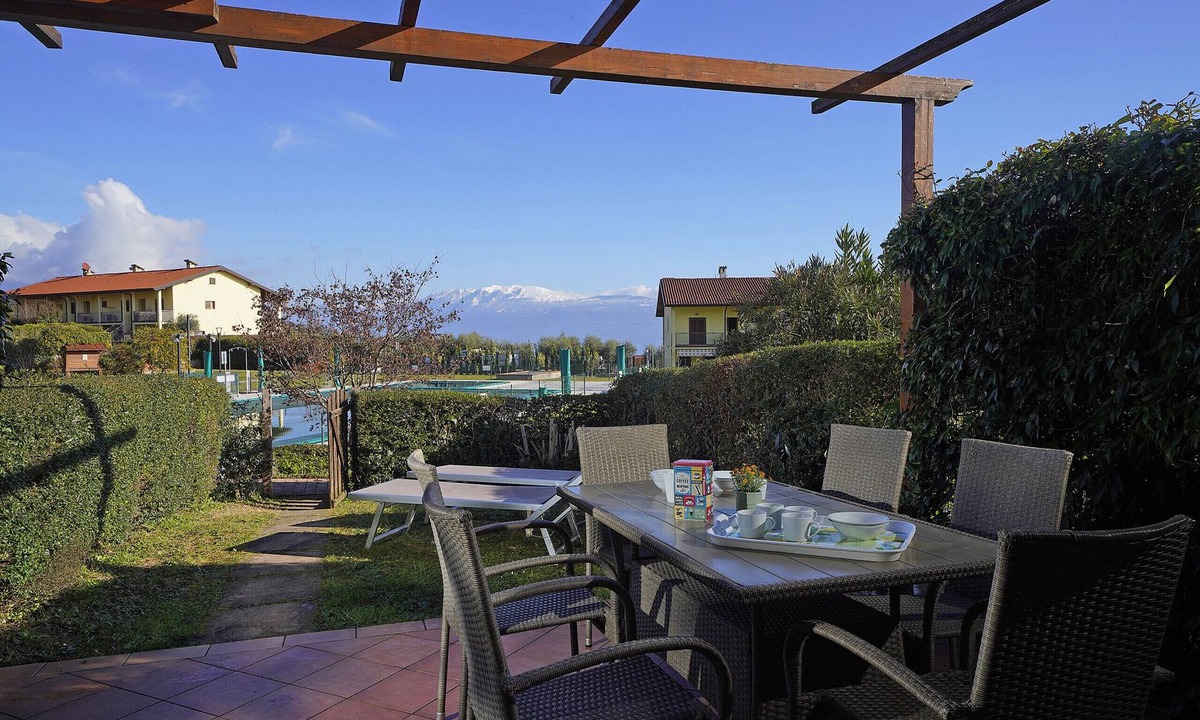 Puegnago del Garda Apartment | Appartamento Borgo Alto
