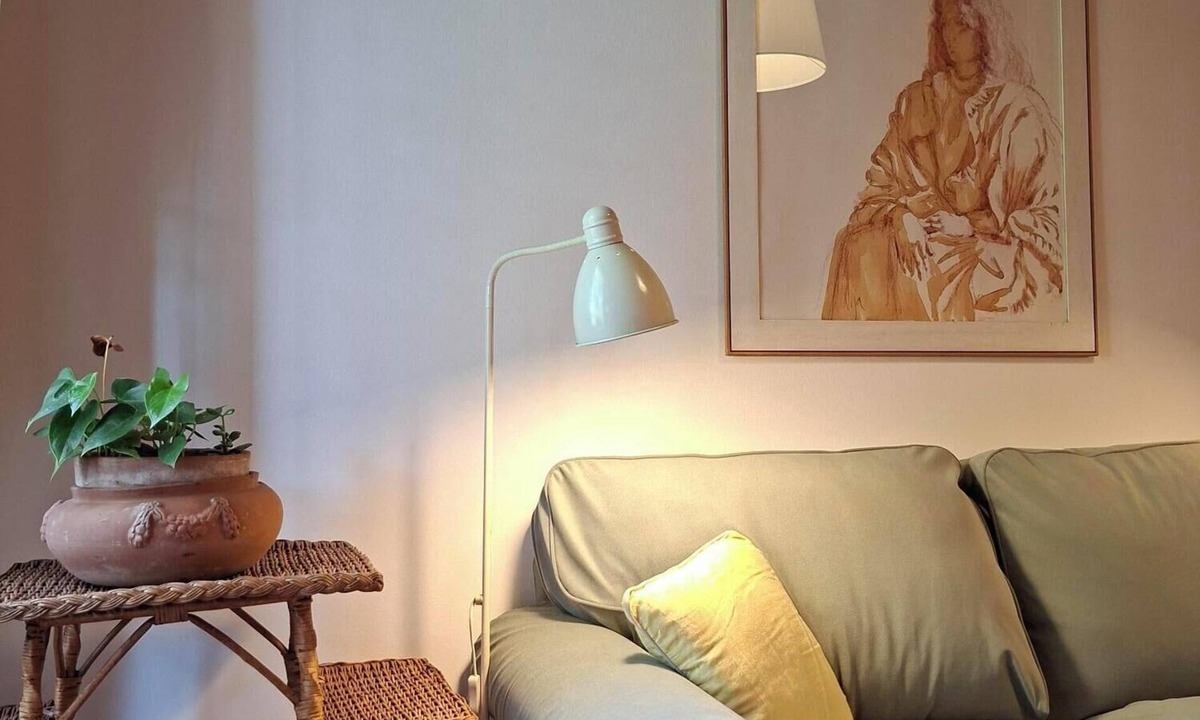 Est House | Artist's Historic Countryside Retreat