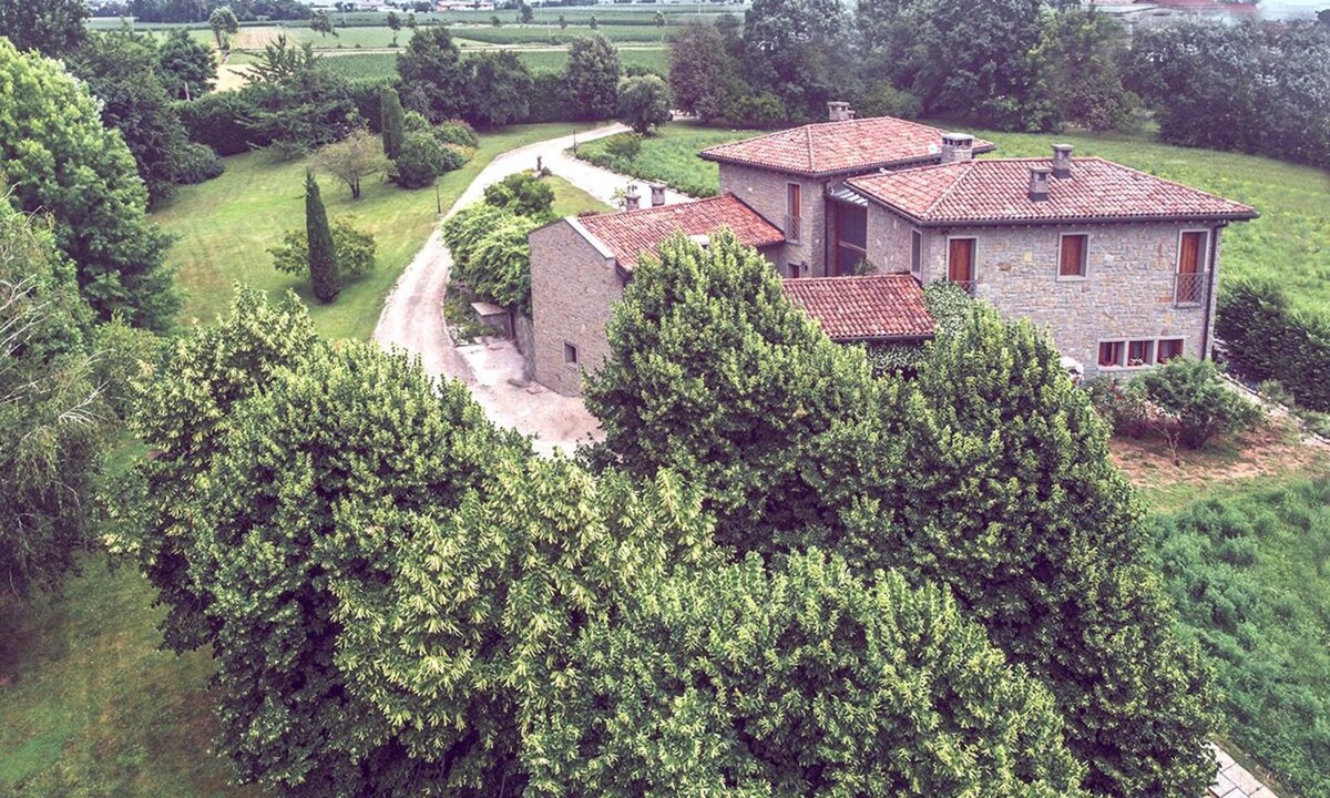 Pontoglio Bed & Breakfast | B&B VILLA MELOGRANO