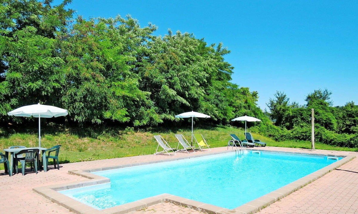 Bagnoregio Villa | Beautiful apartment in villa for 4 guests with pool, WIFI and patio