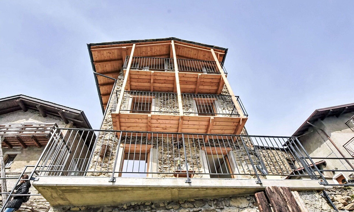 Civo Apartment | Beautiful apartment for 4 guests with WIFI, A/C, TV and balcony