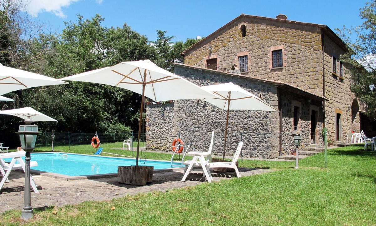 Capraccia Villa | Beautiful apartment in villa for 6 people with pool, WIFI, TV, patio and pets allowed