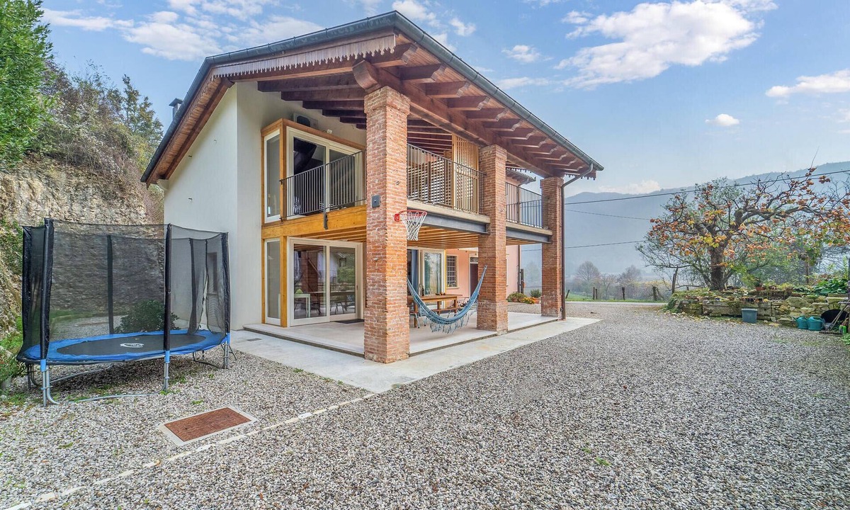 Arcugnano House | Beautiful home in Arcugnano with WiFi