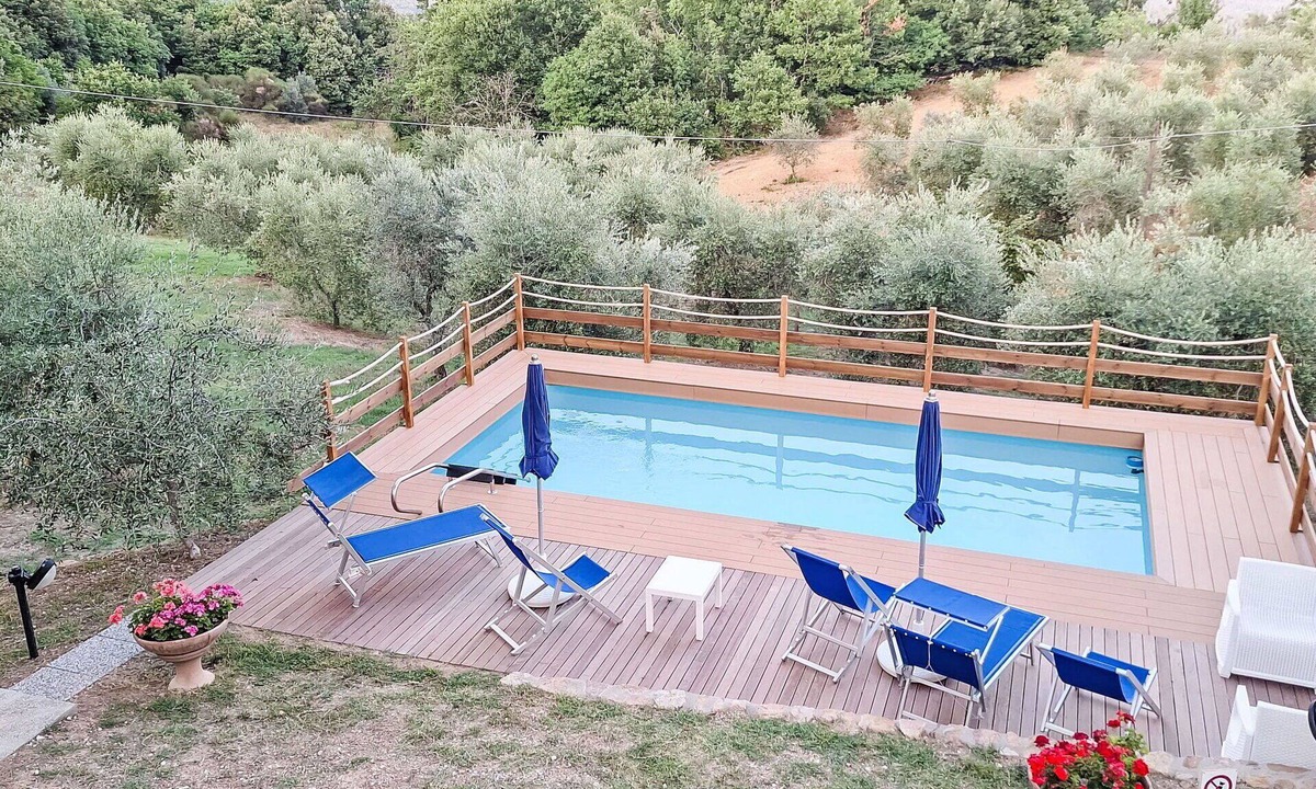 Roccastrada House | Beautiful private villa for 9 people with WIFI, A/C, private pool, TV, patio and pets allowed