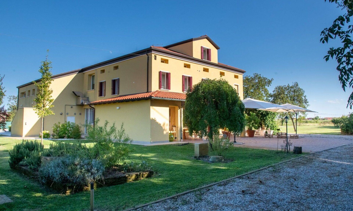 Vigonovo Villa | Beautiful private villa for 7 guests with A/C, WIFI, private pool and pets allowed