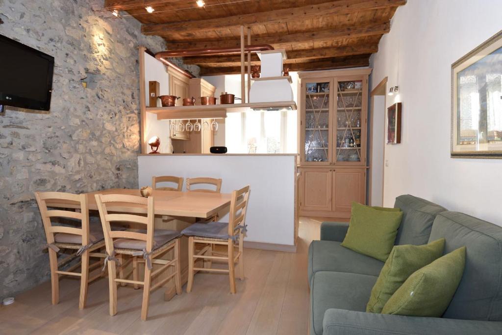 Visgnola Apartment | Bellagio Countryside Apartment