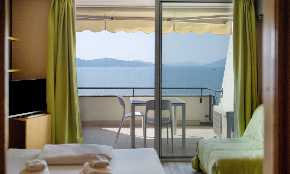 Susello Apartment | “Bellavista Apartment” – La Selva Lake View Apartment in Ghiffa