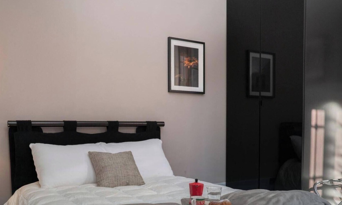Somma Lombardo Apartment | Bianca in the Heart of the City