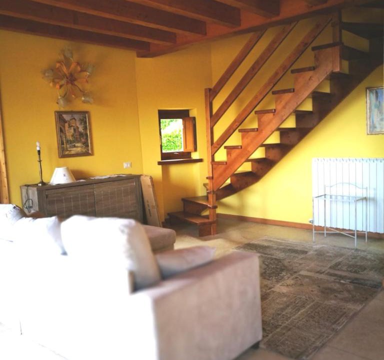 Cornalba Apartment | Botton D' Oro