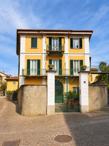 Porto Valtravaglia Apartment | Ca del Lac, few steps from Lake Maggiore