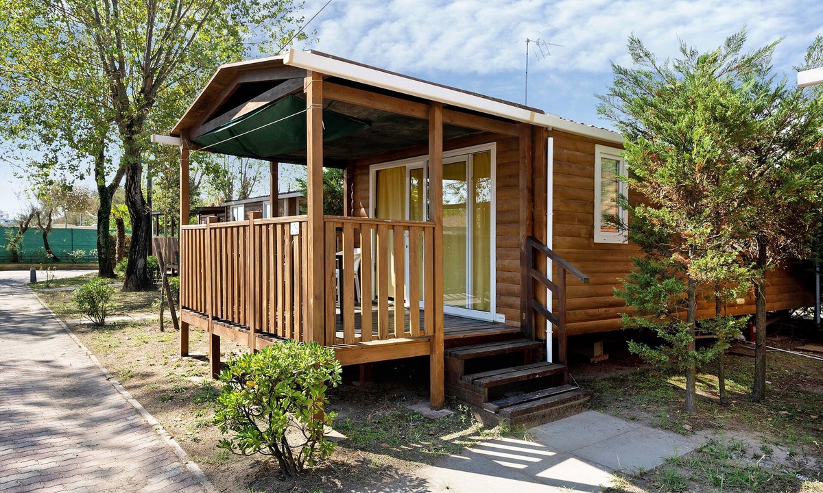 Sottomarina RV Rental | Camping "Camping Grande Italia Vulcano 4" with Sea View