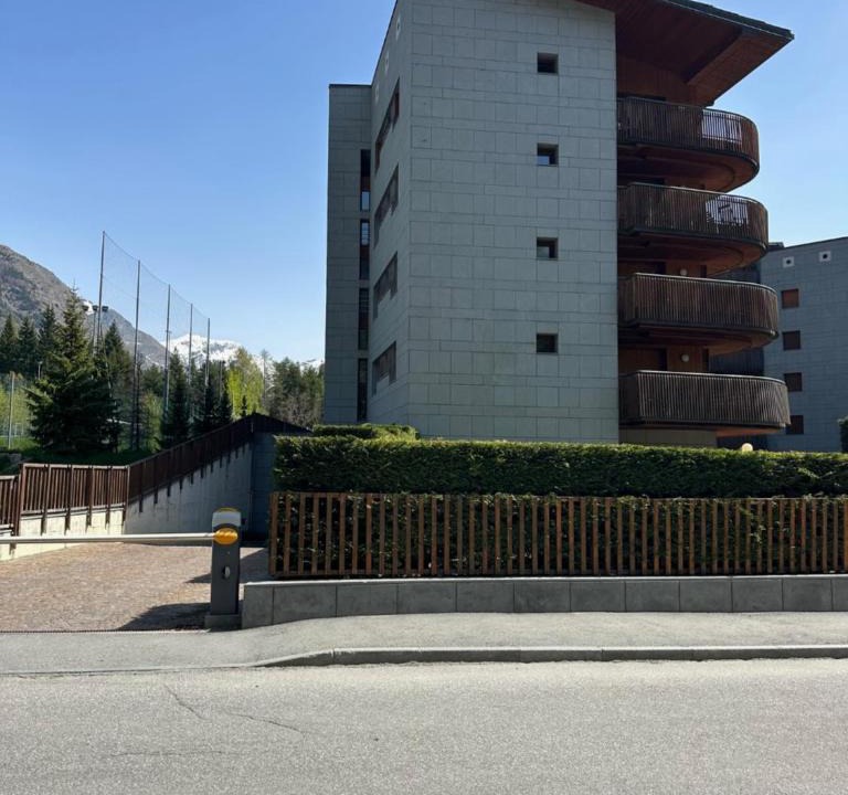 Bardonecchia Apartment | Campo Smith - Les Floralies free parking