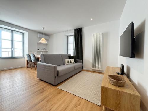 Chiavenna Apartment | Carducci Holiday Home