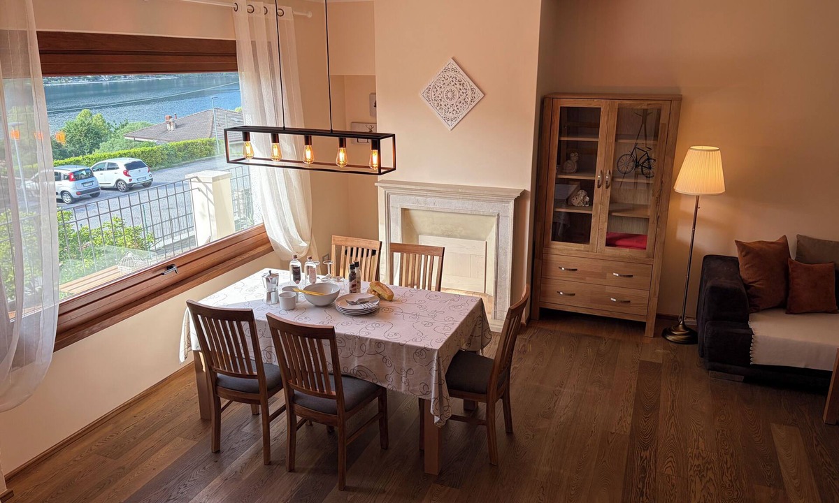 Crone Apartment | Casa Lilly - up to 5 guests - terrace, garden, and quiet location