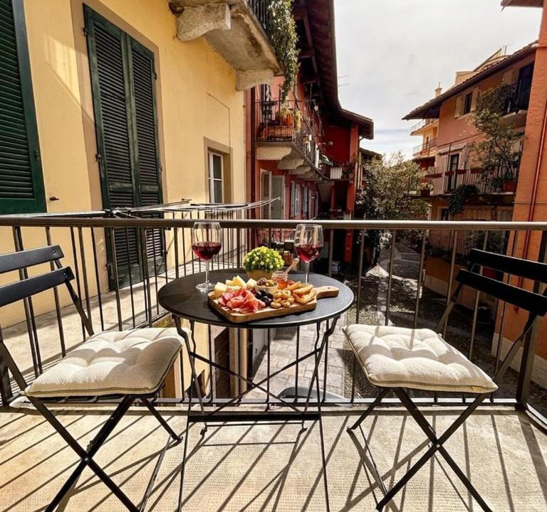 Pallanza Apartment | Casa Renoir appartamento a due passi dal lago