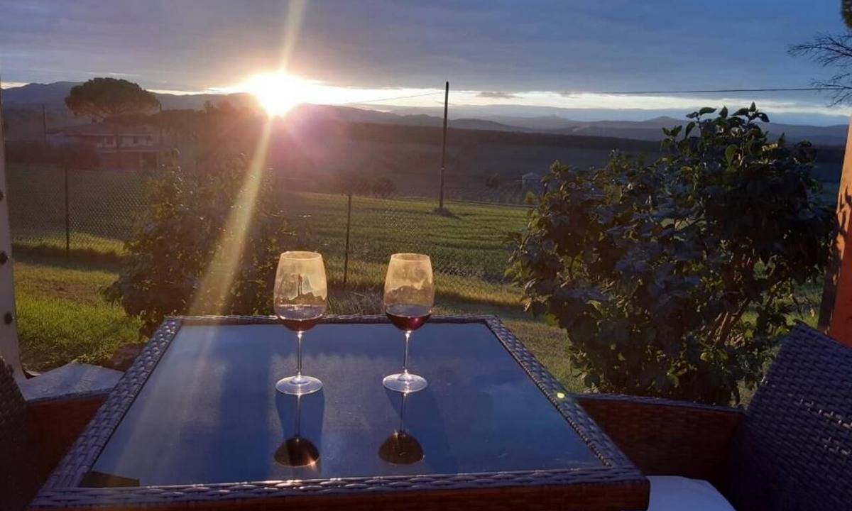 Badiola Apartment | Casale del Trebbio: Relax in the Umbrian Hills, Just 10 Minutes from Perugia
