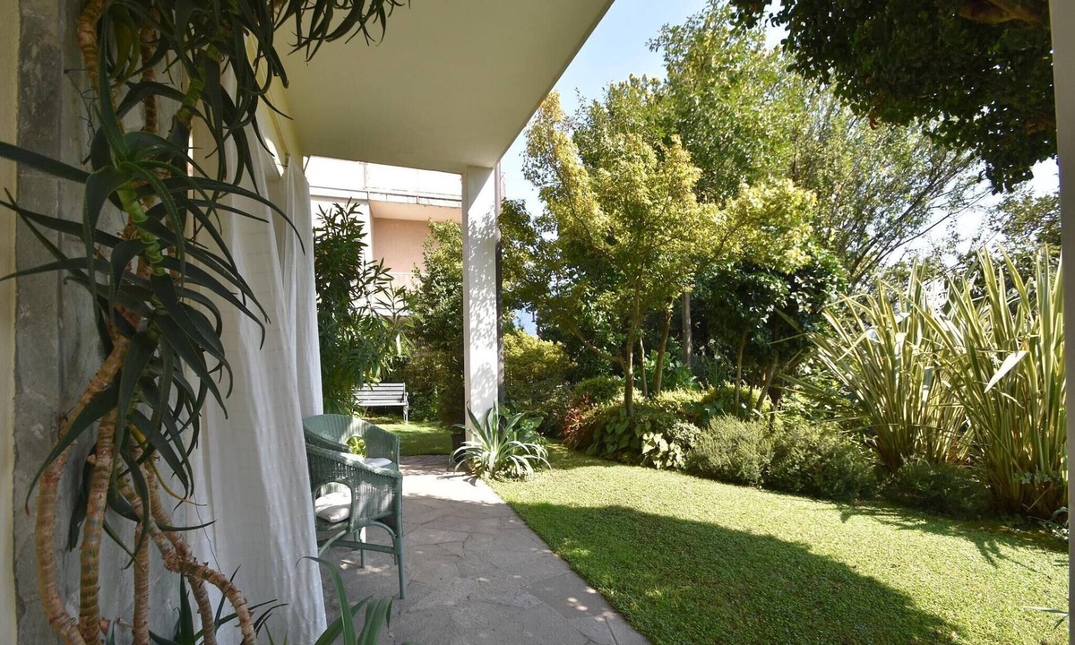 Verbania House | Chalet by Lake Maggiore with Garden Views
