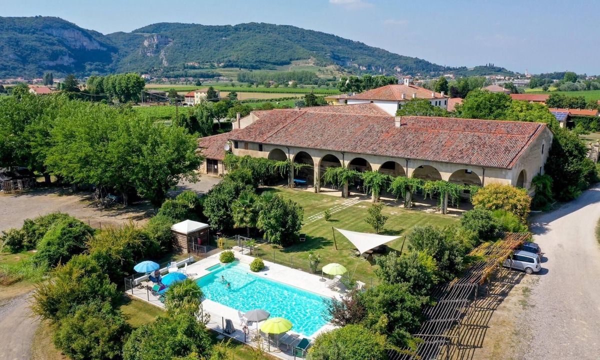 Longare Apartment | Ciliegi apartment with one bedroom and one bathroom on the first floor (apartment 4)