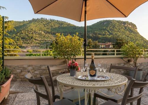 Garda Apartment | Dolce Vita - Terrazza sul Garda con Parcheggio Privato