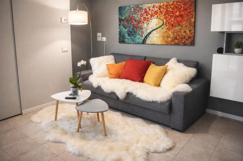 Quartiere XXIII Alessandrino Apartment | Elodie Deluxe apt -15 min Colosseum Metro - Center -Parking-Balcony