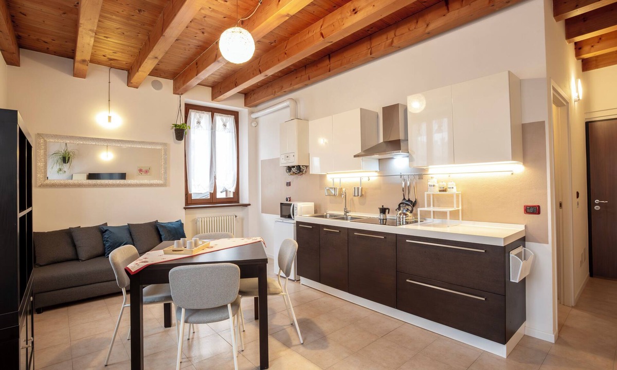 San Vito Apartment | Feel Welcome Apartment (sleeps 4) in Negrar di Valpolicella, central Verona area