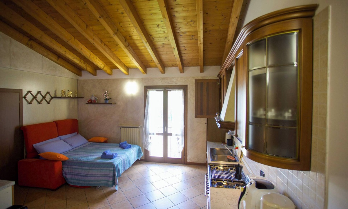 Montichiari Apartment | Fiordaliso