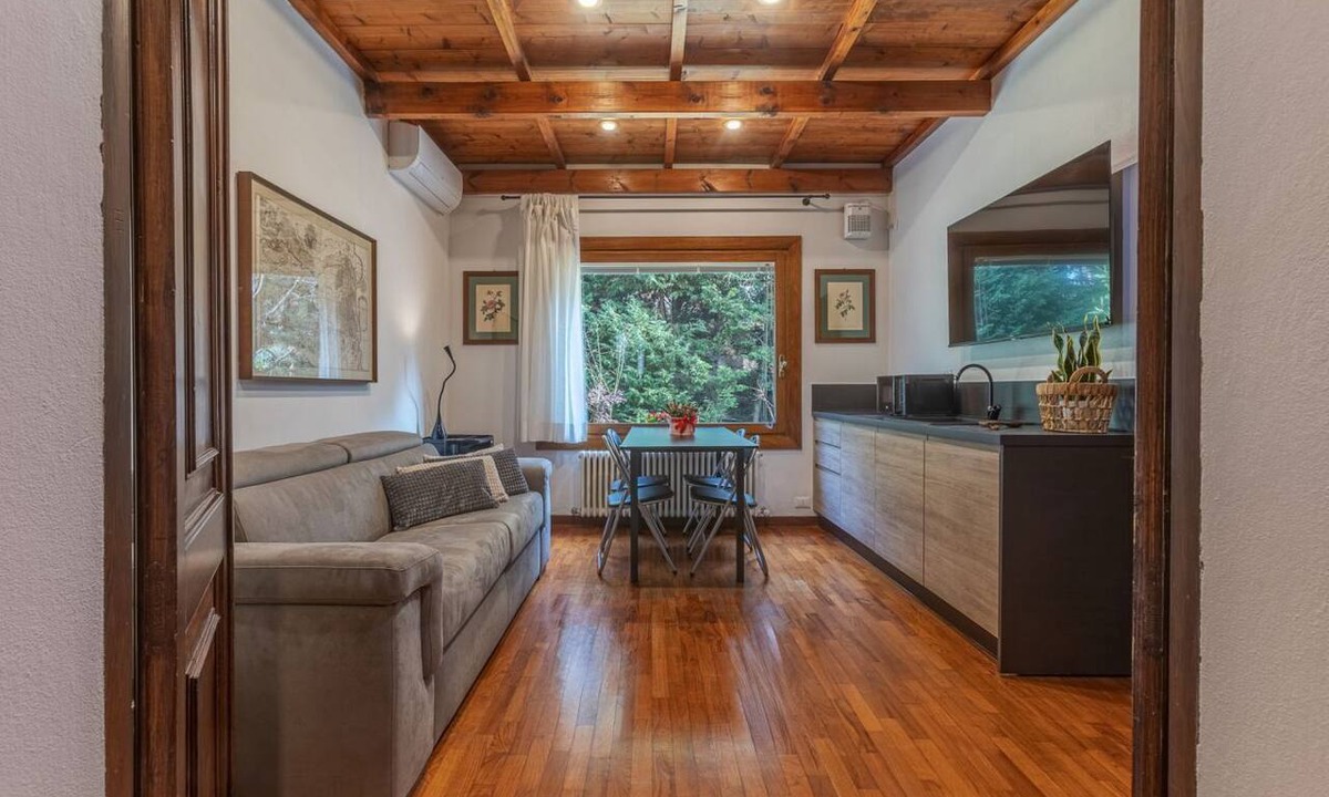Ferrara Apartment | GuestHost - Stunning ground floor apartment in a modern villa, perfect for up to 5 people.Immersed in a charming garden with pine forest and swimming pool, the accommodation is located in a quiet residential area equipped with all services, a short dista