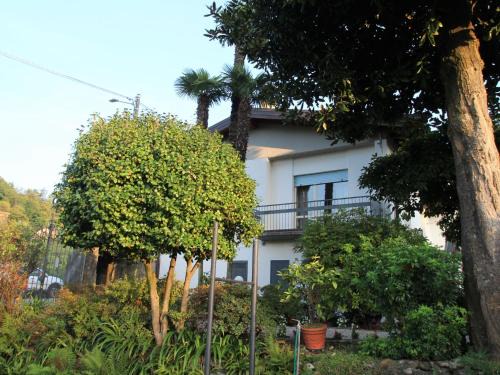 Porto Valtravaglia House | Holiday Home Erica by Interhome