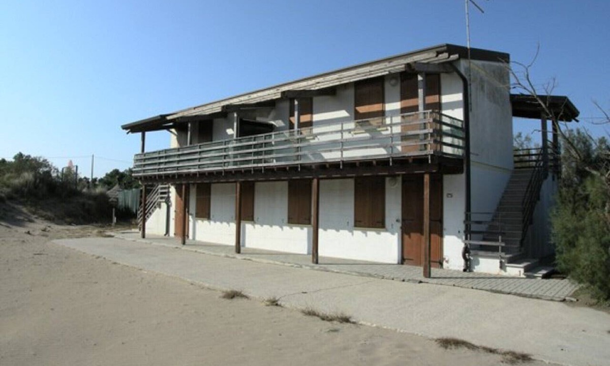 Rosolina Mare Apartment | Holiday Home in Rosolina Mare near Beach