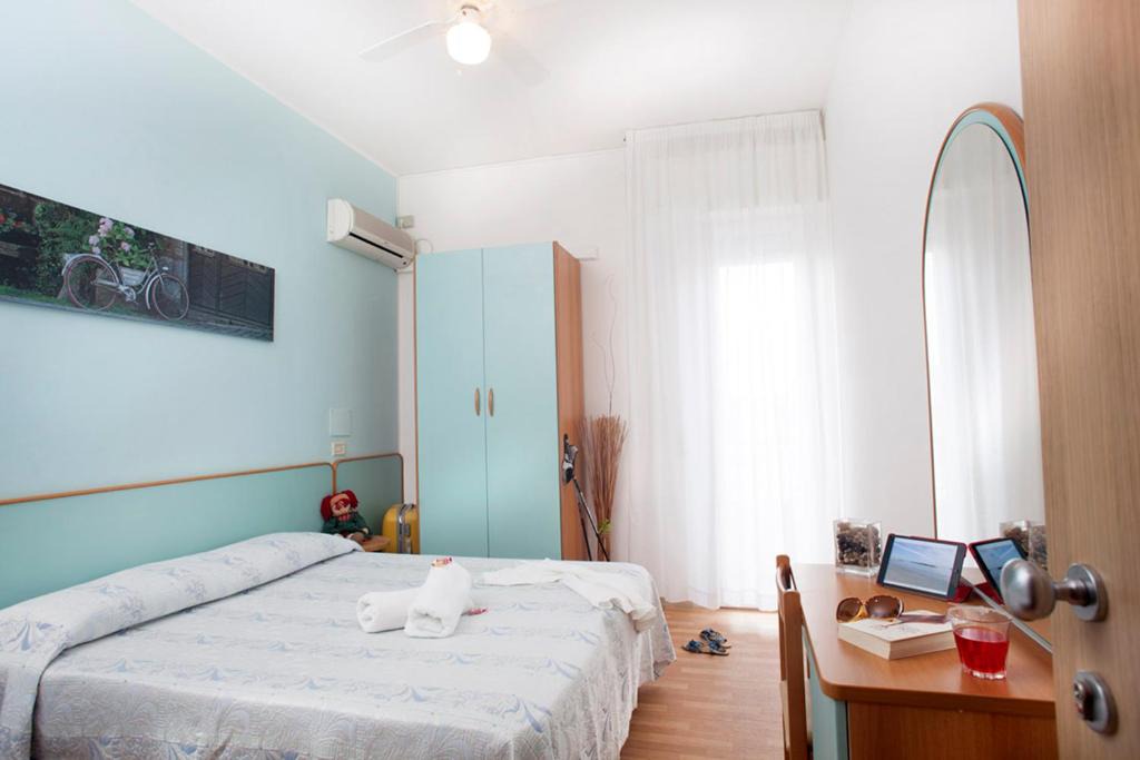 Torre Pedrera Hotel | Hotel Villa Perazzini