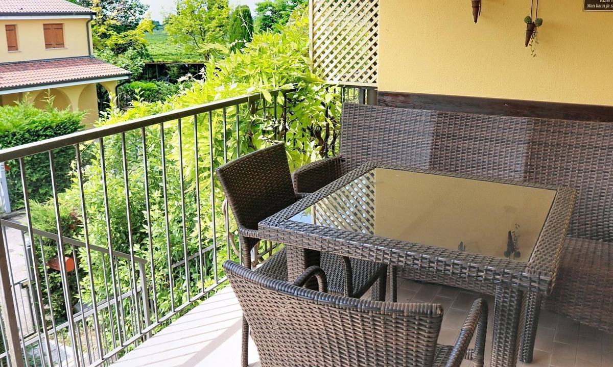 Colà Di Lazise Apartment | I Vigneti del Garda by Interhome