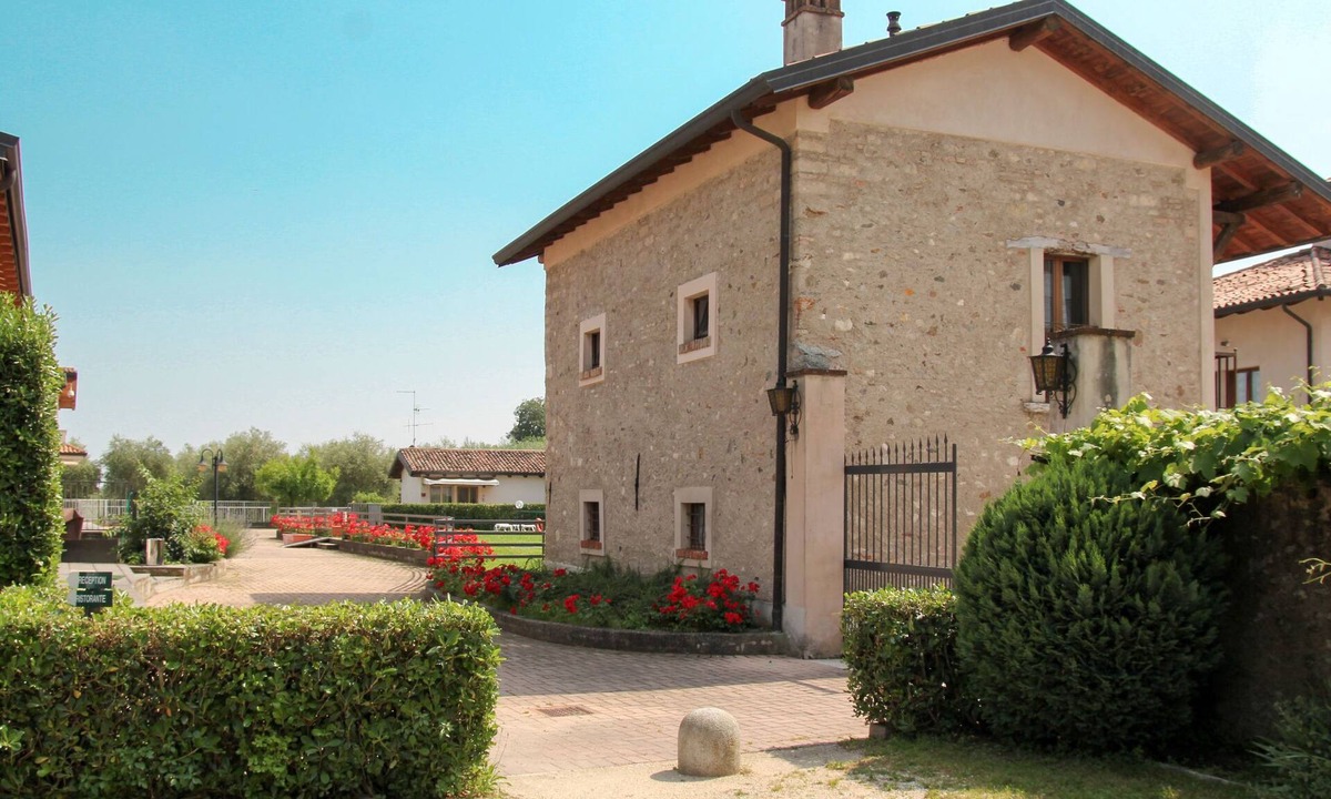 Cunettone House | Il Colombaro by Interhome
