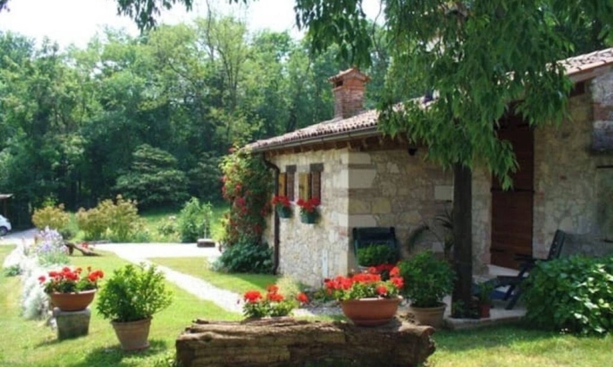 Arcugnano Cottage | Independent Cottage "The Bagolaro" - A Haven of Peace in the Green