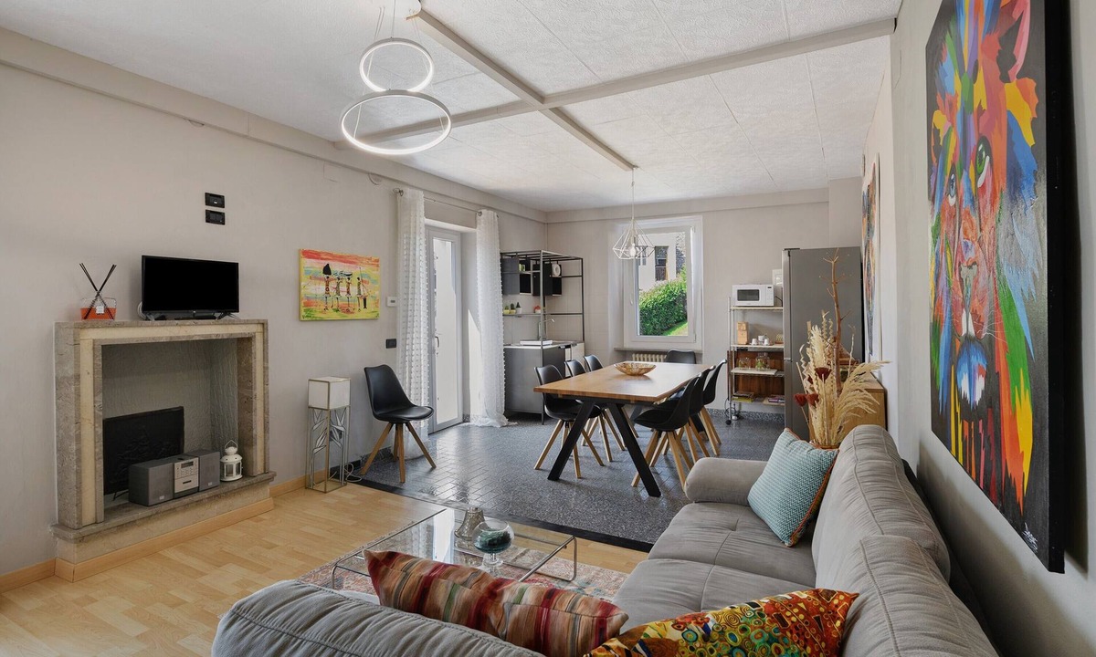 Preseglie Apartment | 'Isola Bella' Apartment with Mountain View, Private Terrace and Wi-Fi