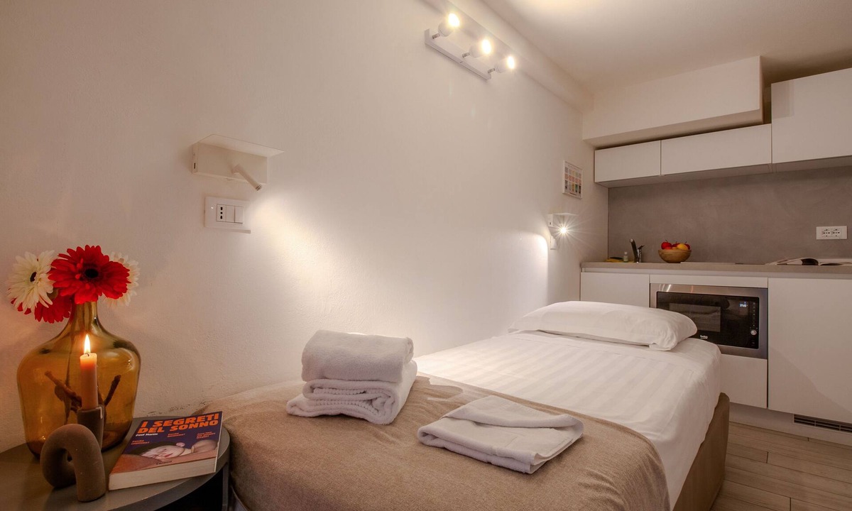 Magenta Apartment | Italianway - The B Village Standard - Apt 08