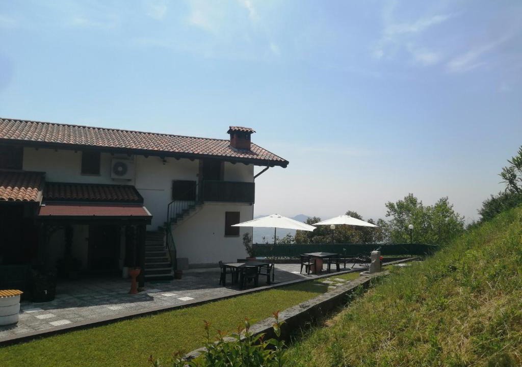 Cremignane Apartment | La casa sul Colle 1 vista lago
