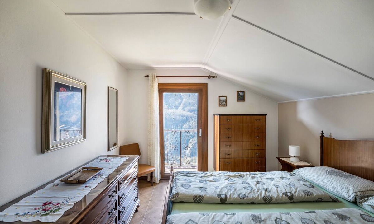 Agro Apartment | “La Mansarda di Chiara e Silvio” near the ski resort with mountain views