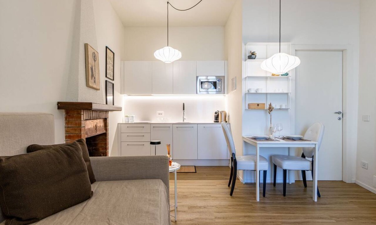 Belgirate Apartment | La Torre Belgirate - Luxury Rooms - Studio - AC - By Guestaly