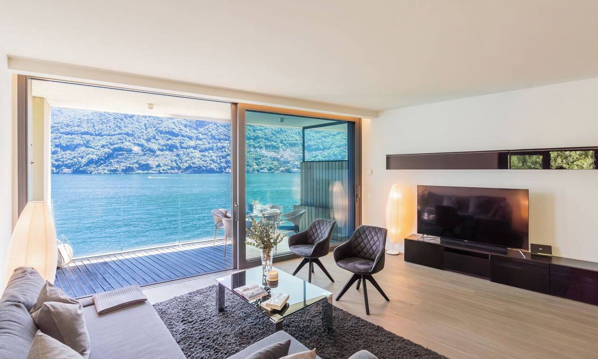 Laglio Apartment | Laglio Élite Retreat - With Pool and Parking